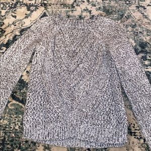 Black and white Sweater from forever 21